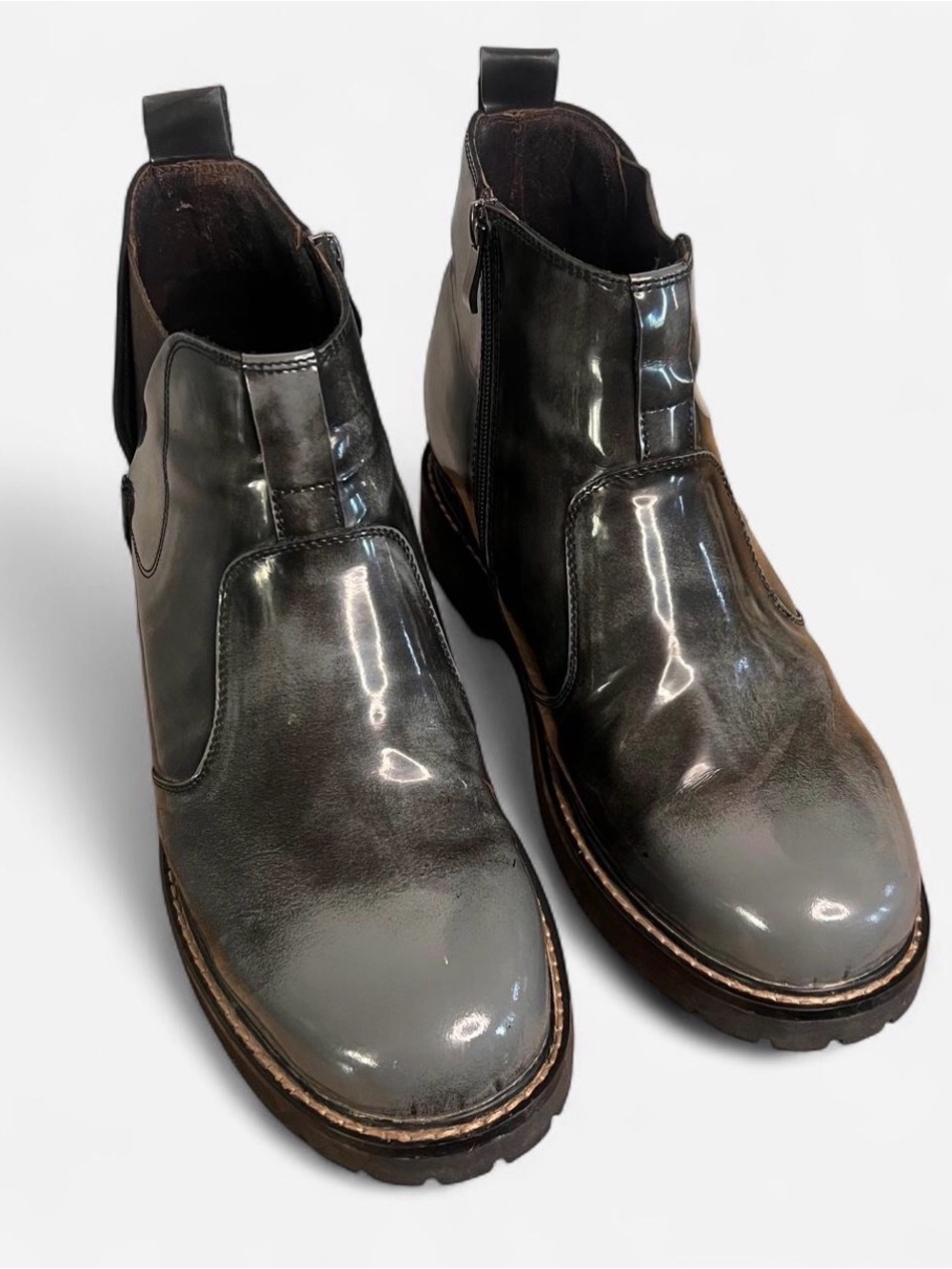 CALTO Men’s Chelsea Ankle Boots Gray Distressed Patent Leather US 9